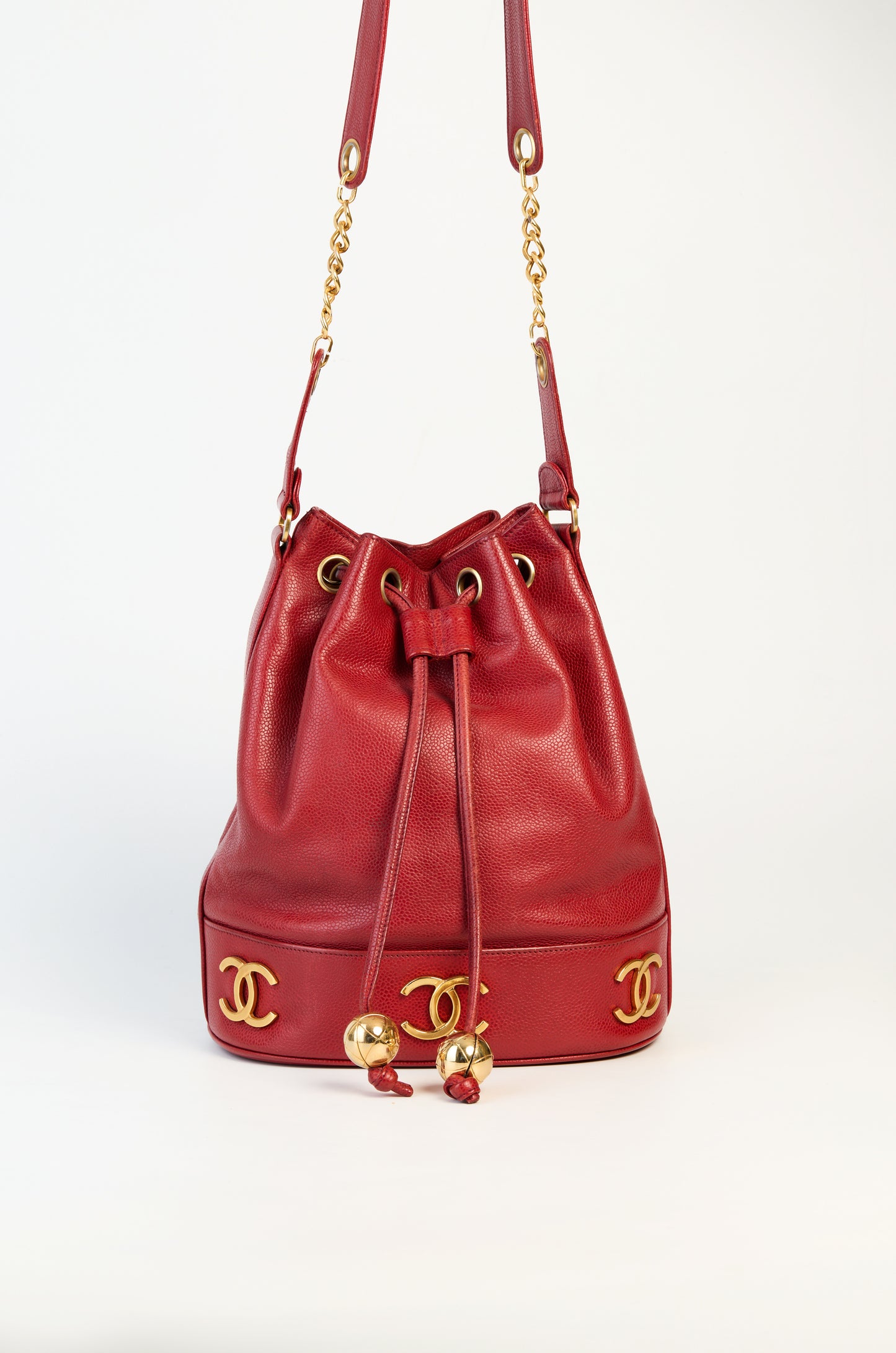 Chanel 1992 Red Caviar Plaque Bucket Drawstring Tote Crossbody Bag