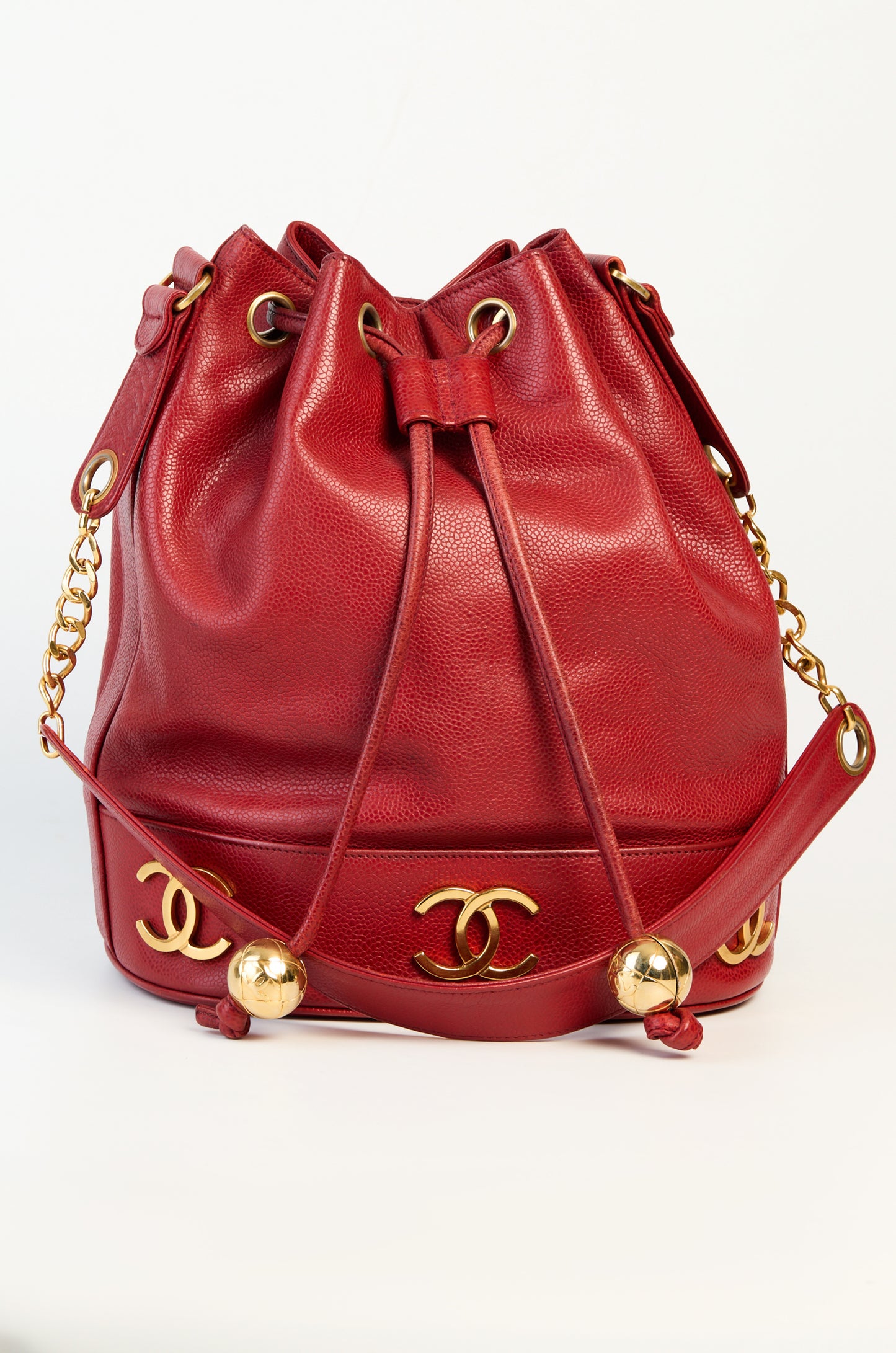 Chanel 1992 Red Caviar Plaque Bucket Drawstring Tote Crossbody Bag
