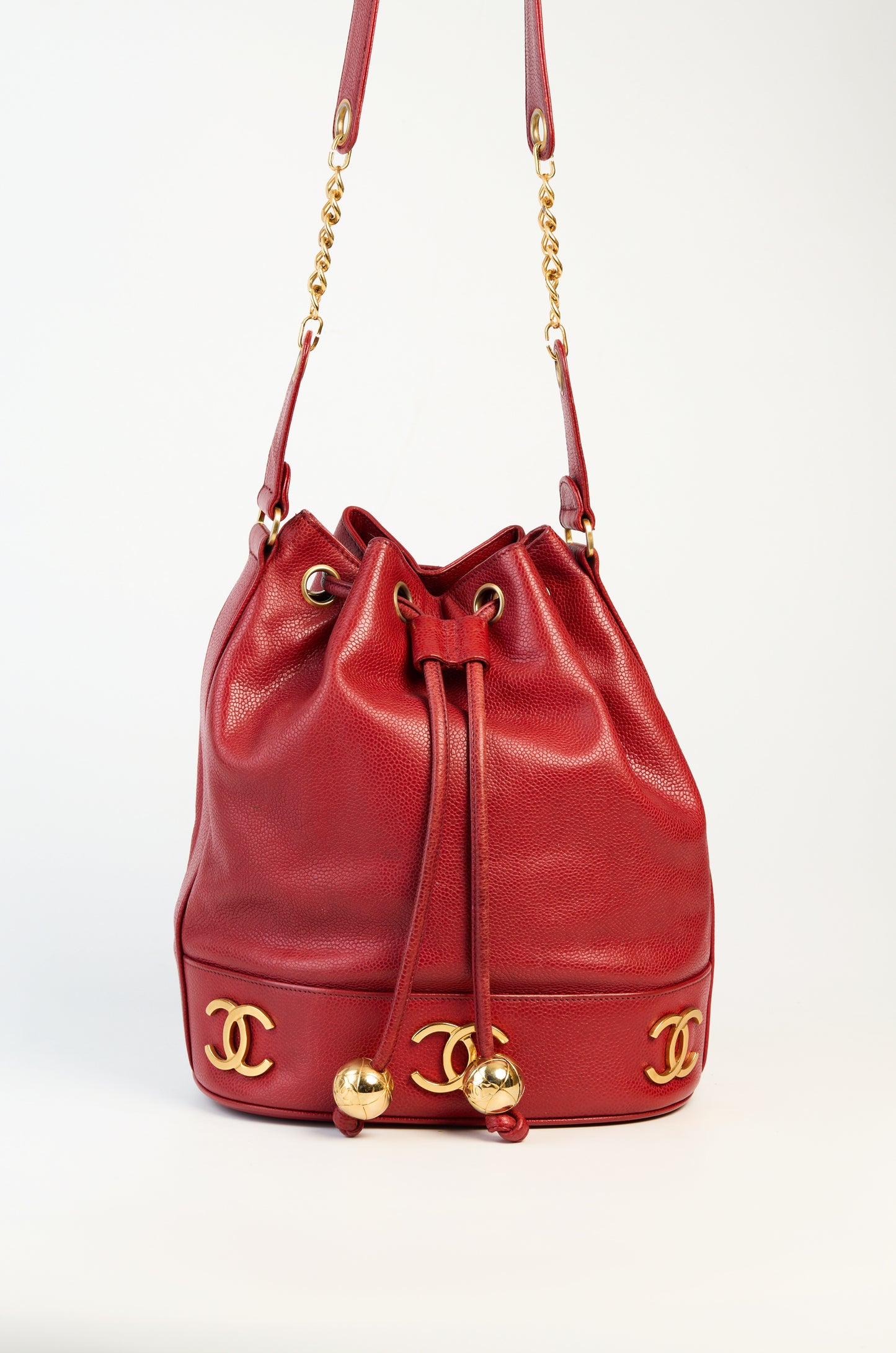 Chanel 1992 Red Caviar Plaque Bucket Drawstring Tote Crossbody Bag